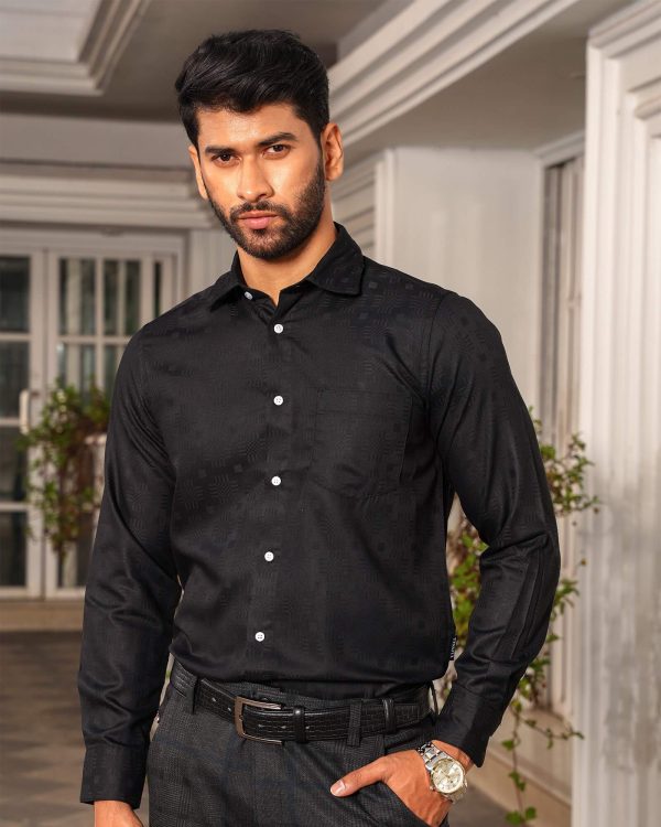 TESSILL Premium Black Vertical Jacquard Stripe Shirt