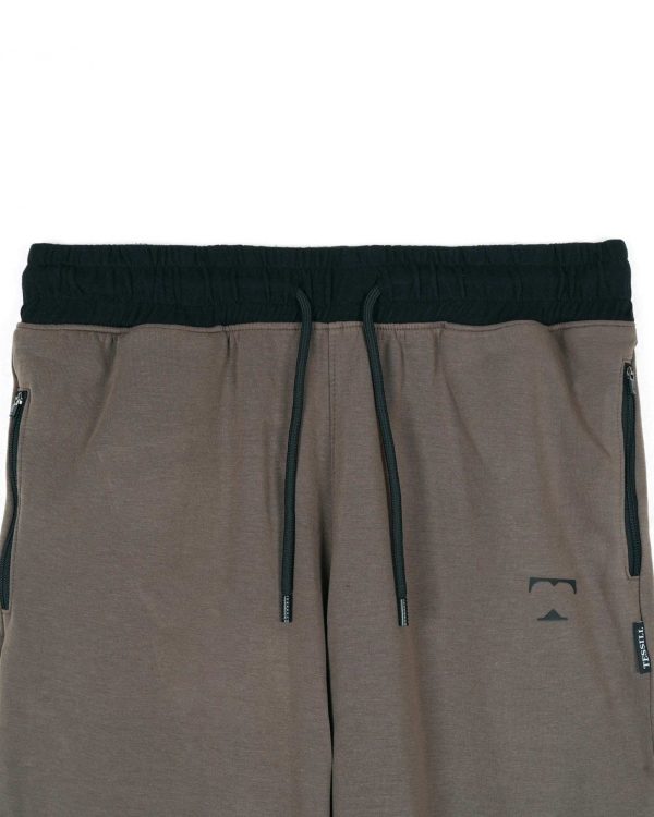 TESSILL Smoky Olive Cropped Joggers (2)